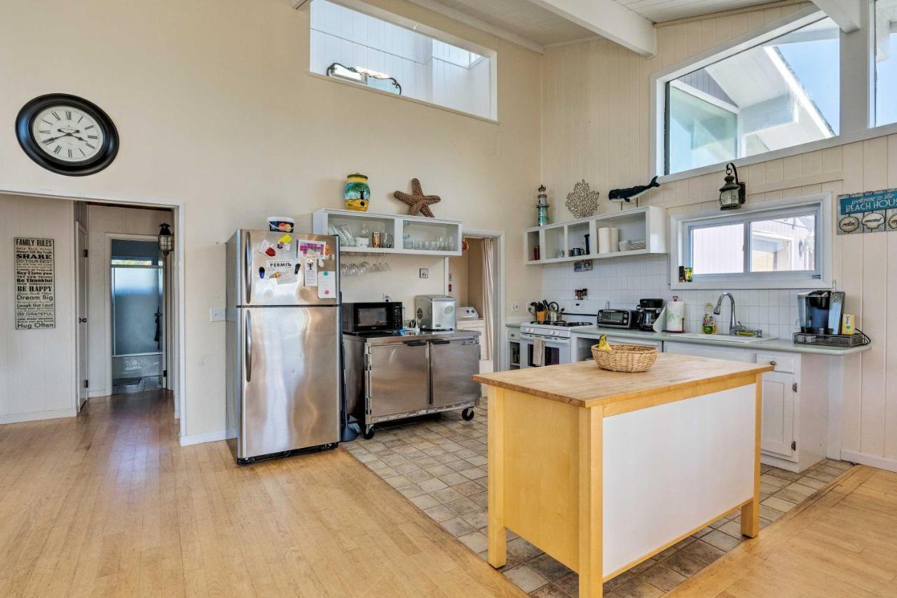 Westhampton Beach Home With Deck And Ocean Views! Eksteriør billede